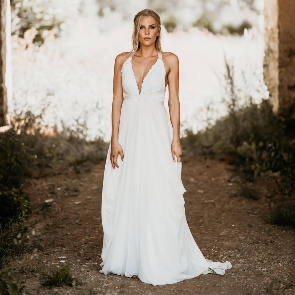 Wedding Dress by Tatyana Merenyuk